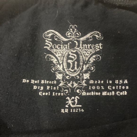 Men's social unrest Graphic Tee black size XL - Picture 2 of 6